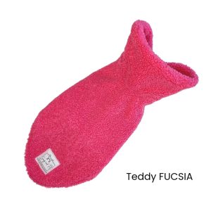 PRODOTTO ESAURITO – Cappottino per cani Snug&Fit in morbido Teddy – FUCSIA – Limited Edition – Realizzato a mano