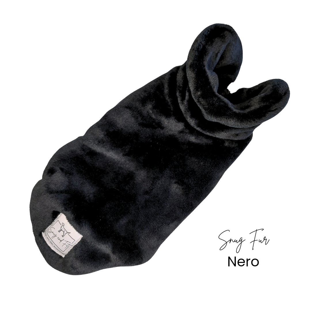 Cappottino per cani Snug&Fit in morbida pelliccetta e interno pile – NERO – Limited Edition