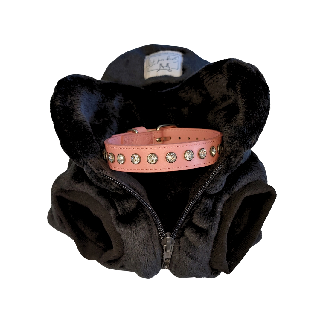 Cappottino per cani Snug&Fit in morbida pelliccetta e interno pile – NERO – Limited Edition - immagine 4